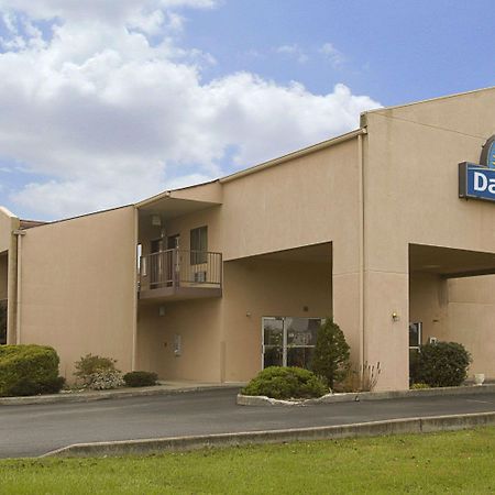 Days Inn By Wyndham Morehead Luaran gambar